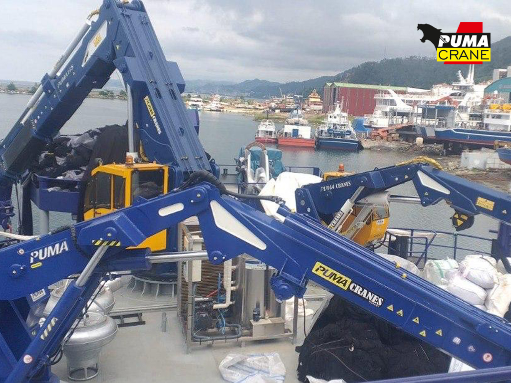 Puma Fishing Vessel Crane
