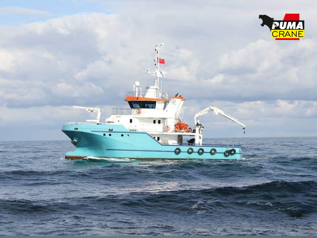 Puma Fishing Vessel Crane